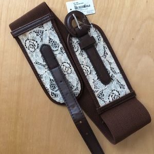Lace waist belt size Medium Large